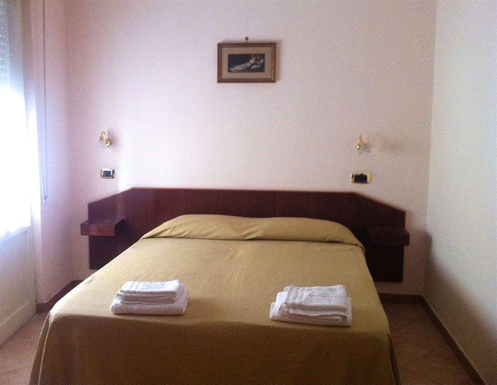 Hotel Eliseo Fiuggi Εξωτερικό φωτογραφία