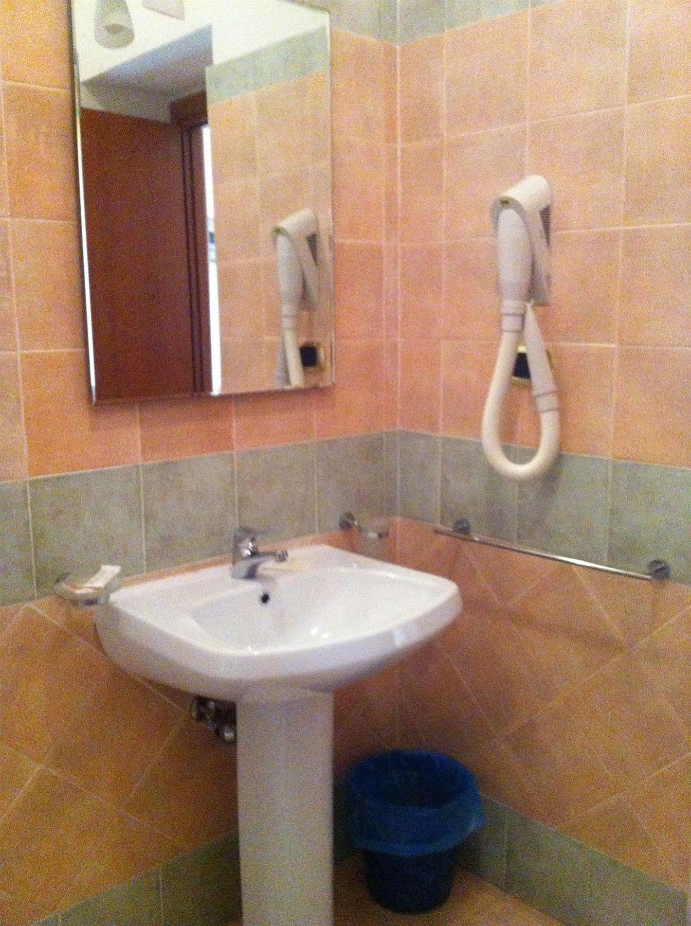 Hotel Eliseo Fiuggi Εξωτερικό φωτογραφία